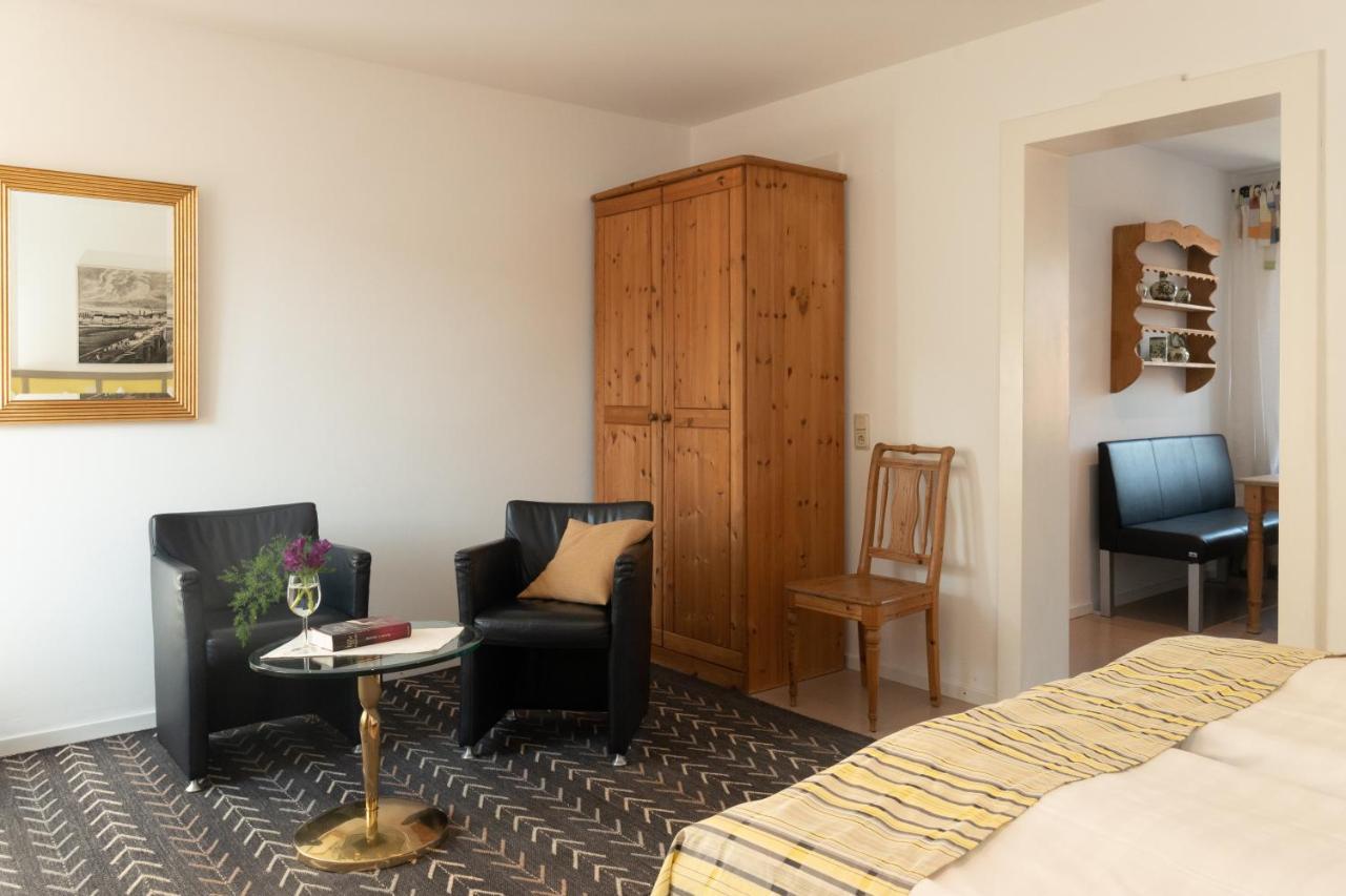 Gaestehaus Stadtmitte Merzig Esterno foto